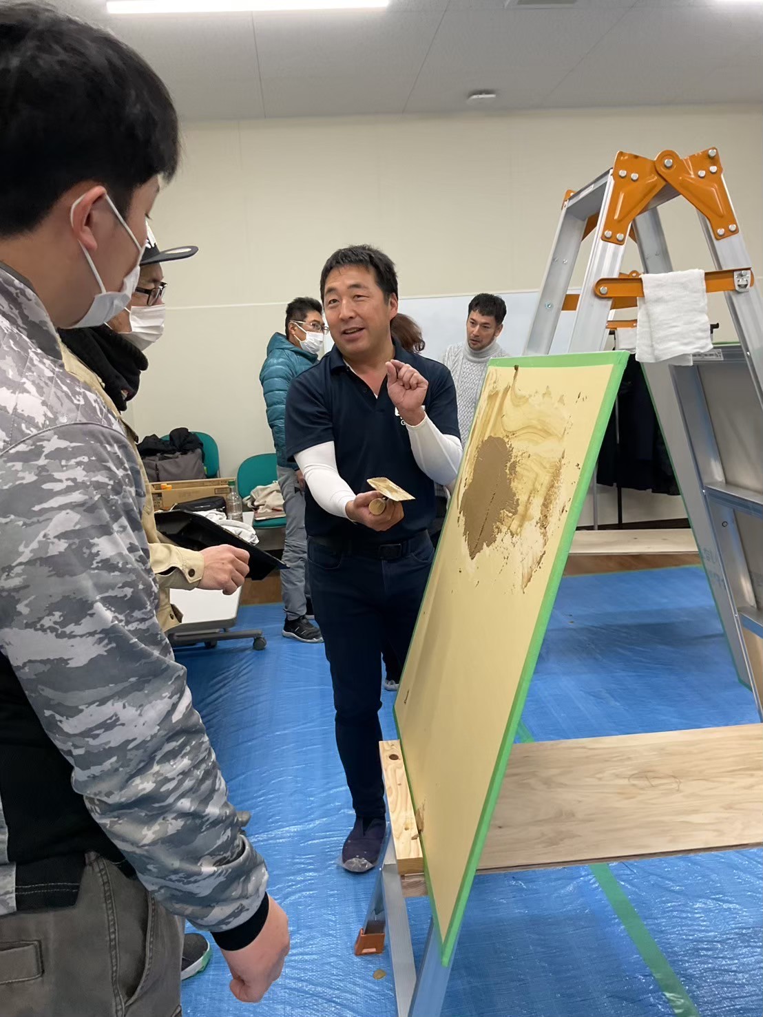 珪藻土講習の道具と仕上げ