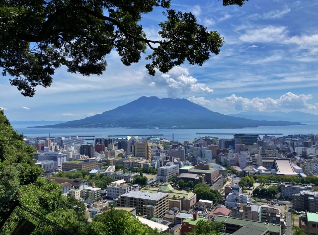 福岡 珪藻土 施工 桜島を望む鹿児島県の風景